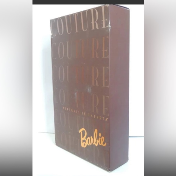 Barbie in Taffeta. NO PRICE HIKE DUE TO TARIFFS - Picture 5 of 8